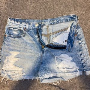 American Eagle mom short size 6